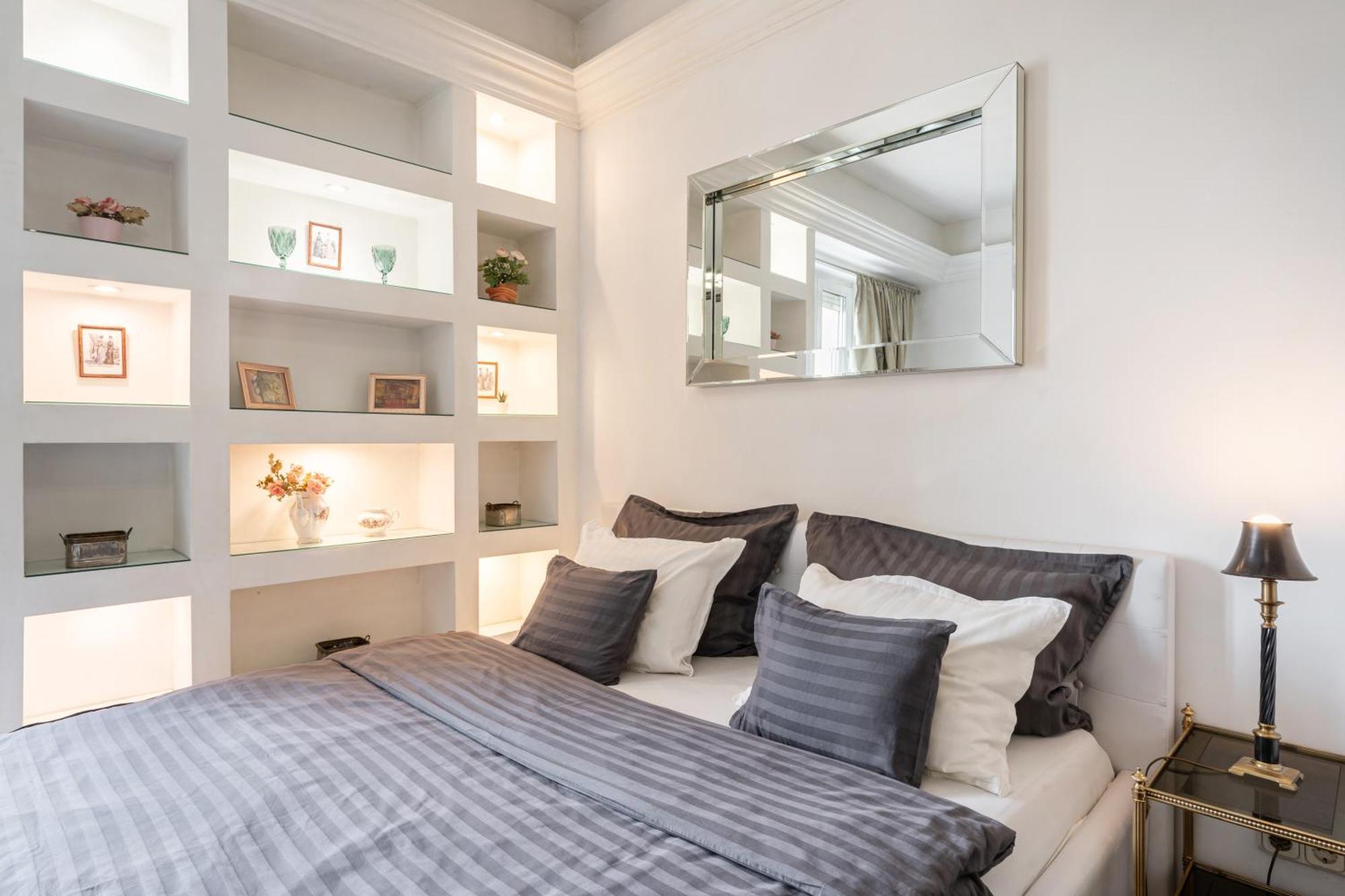 Basilica And Castle View Luxury Suite, Free Parking Reservation Needed Budapest Exteriör bild