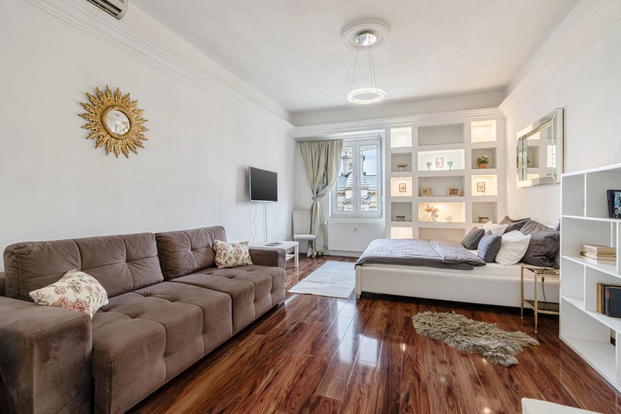 Basilica And Castle View Luxury Suite, Free Parking Reservation Needed Budapest Exteriör bild
